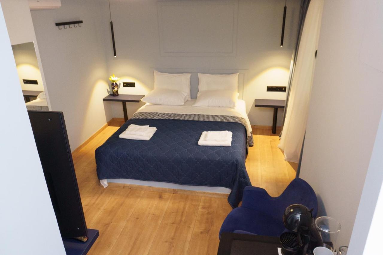 Sani Deluxe Home- Monastiraki Square - Brand New Apartment