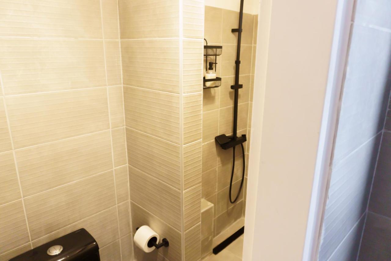 Sani Deluxe Home- Monastiraki Square - Brand New *
