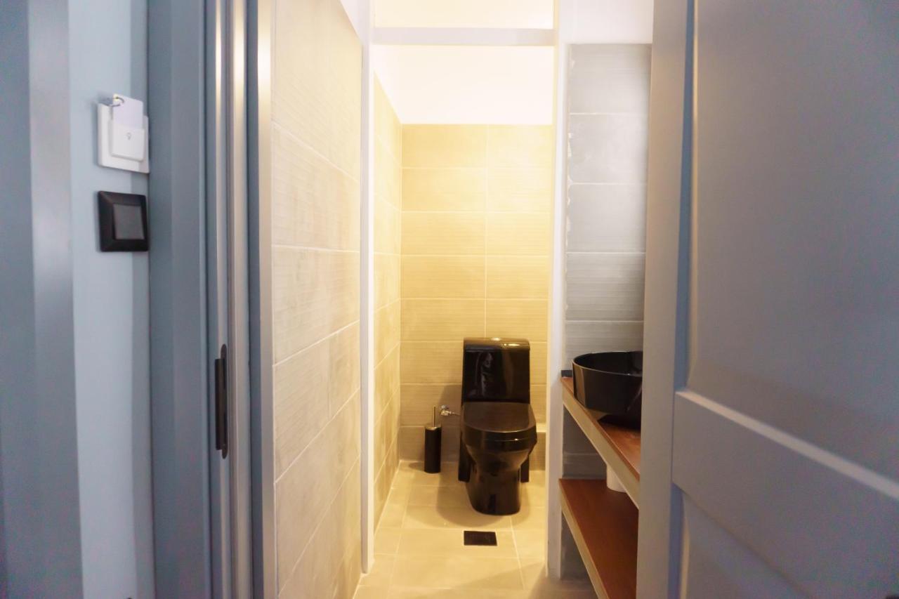 Апартаменты Sani Deluxe Home- Monastiraki Square - Brand New Афины